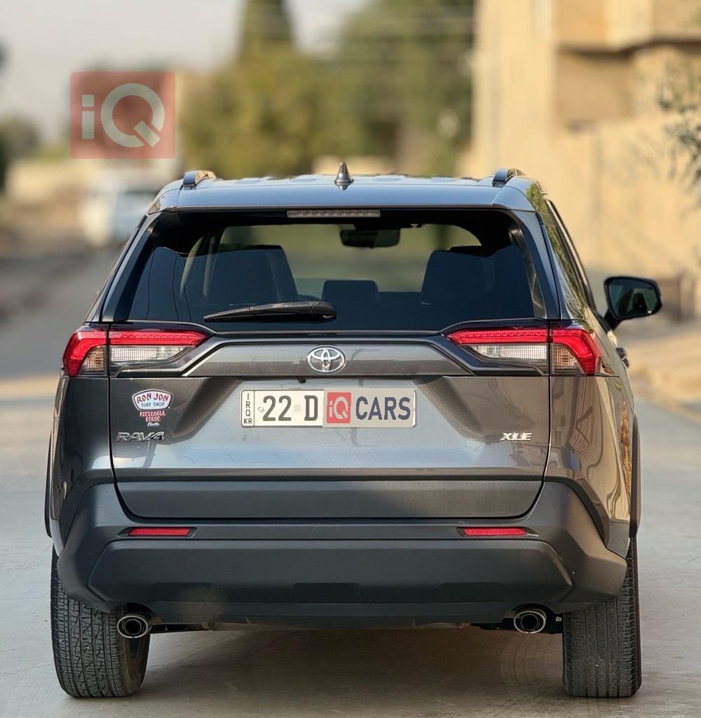 تويوتا راف 4